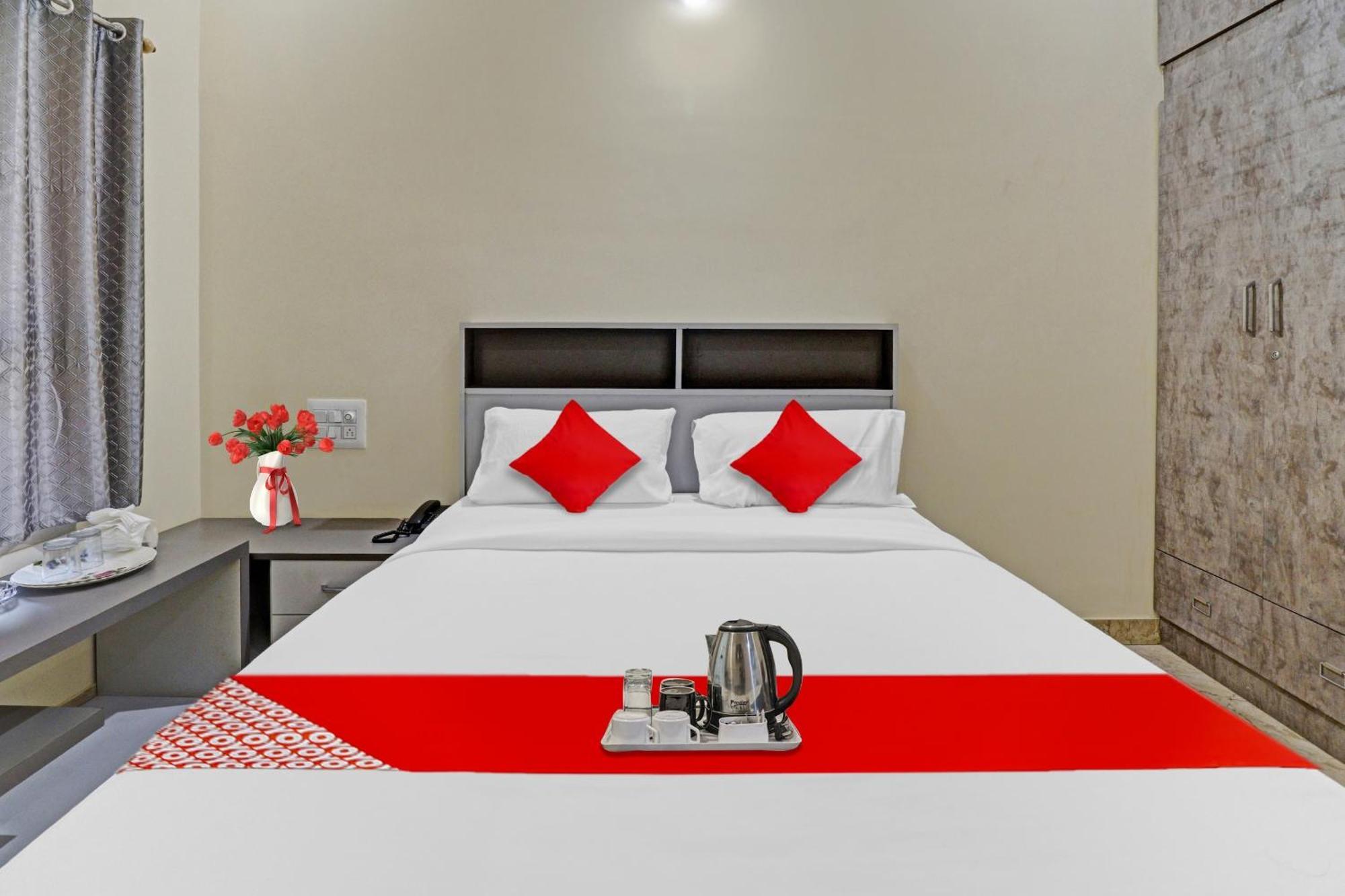 Hotel O I Care With Greenery Comforts Tumkur Экстерьер фото