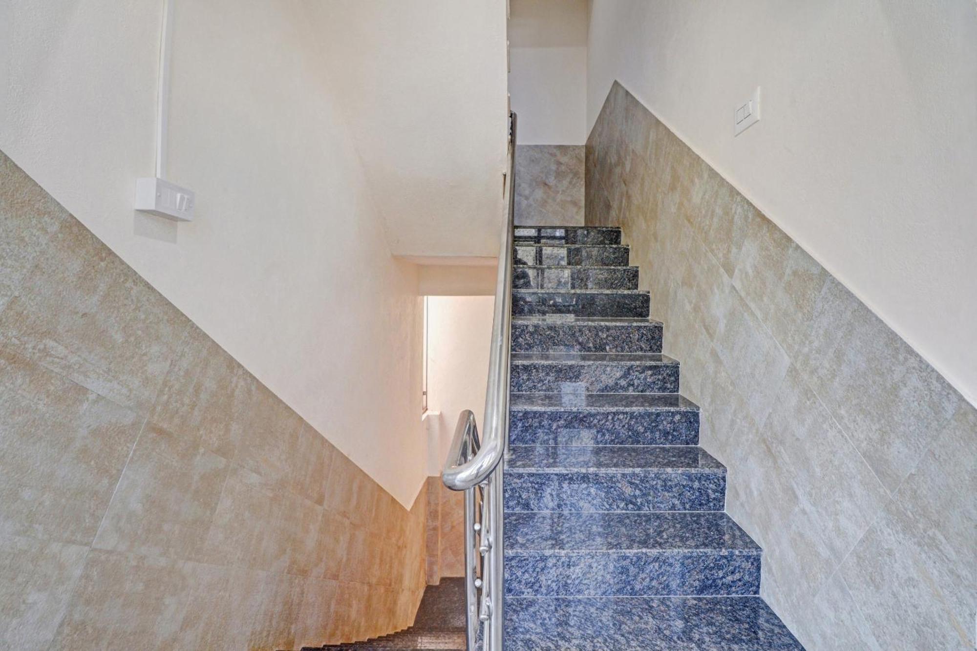 Hotel O I Care With Greenery Comforts Tumkur Экстерьер фото